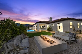 Building Photo - 49636 Constitution Dr