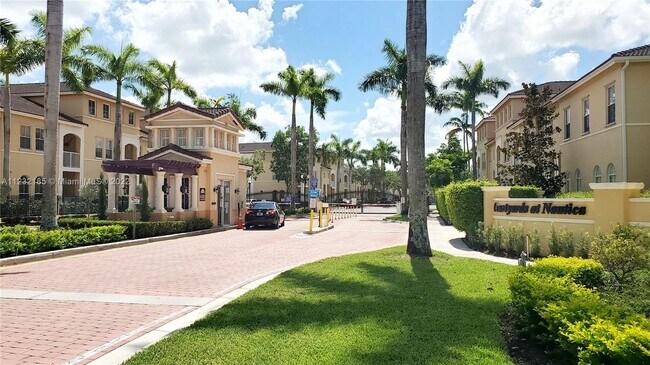 Building Photo - 4381 SW 160th Ave