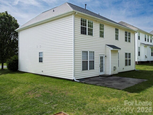 Building Photo - 1030 Boxelder Ln