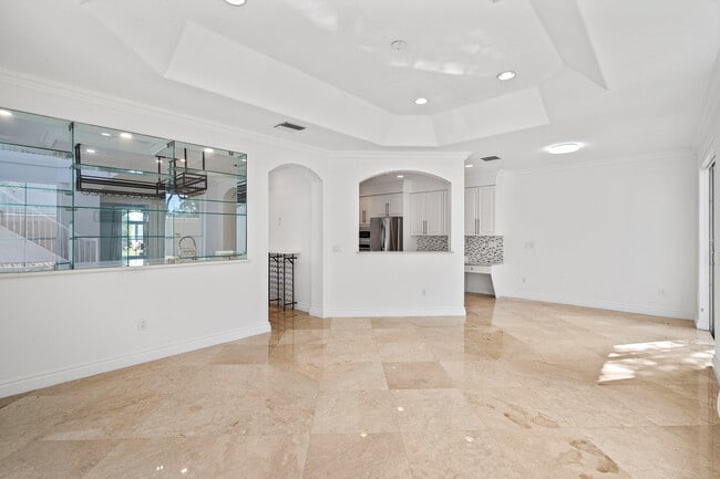 Building Photo - 1468 Mariner Way