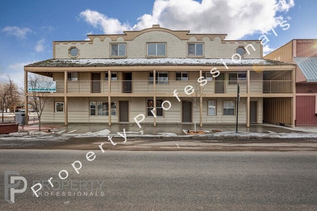 Building Photo - Remodeled Apartment for Rent in Silt
