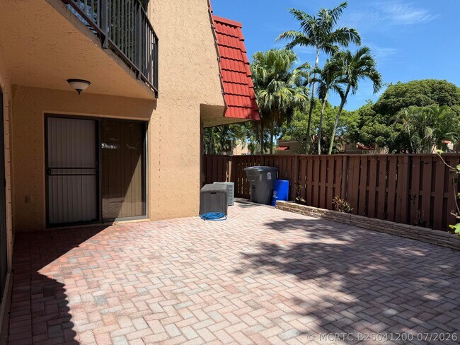 Building Photo - 8273 Severn Dr