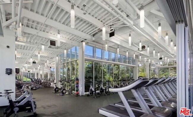 Building Photo - 13200 Pacific Promenade