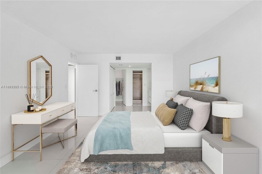 Building Photo - 100 Bayview Dr