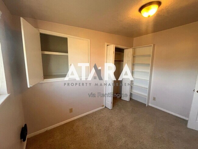 Building Photo - 618 W Anderson Ave
