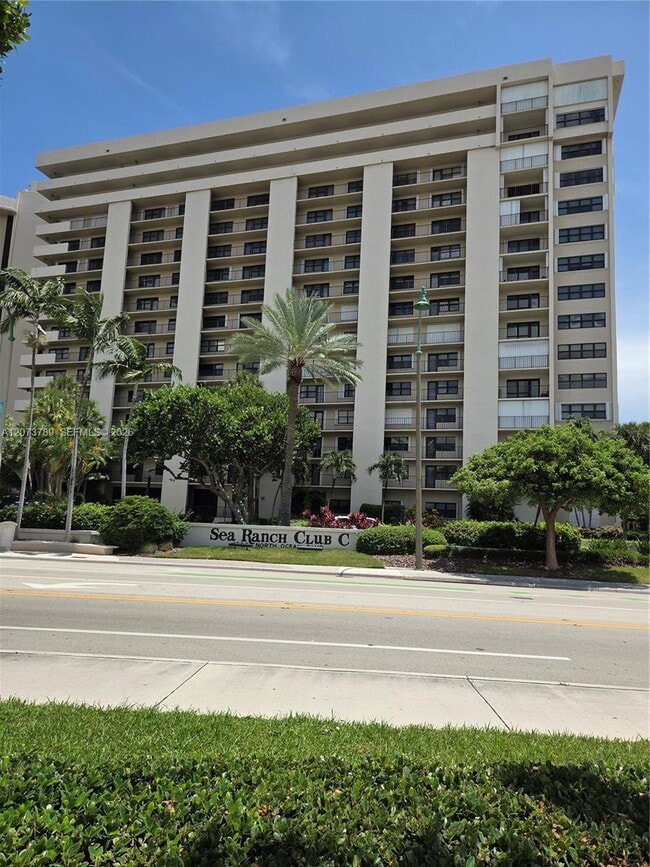 Building Photo - 4900 N Ocean Blvd