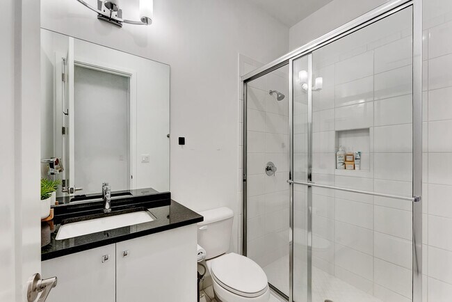 Building Photo - 8125 Crystal Downs Ave