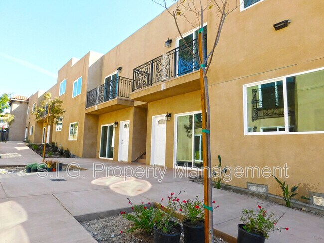 Building Photo - 10215 Tujunga Canyon Blvd