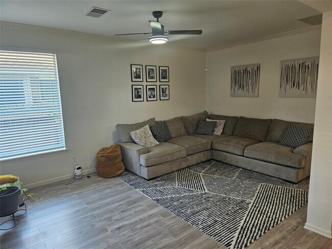 Building Photo - 9518 Willow Lodge Ct