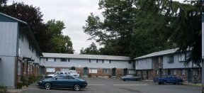 Building Photo - Greenbrier Apartments
