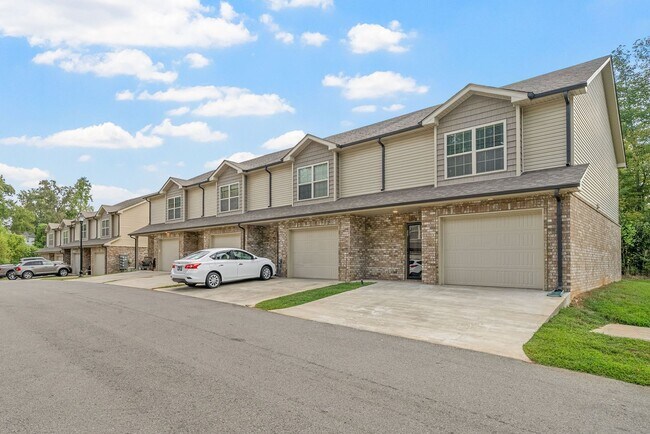 Primary Photo - Sophisticated Sango Townhouse in a Gated C...