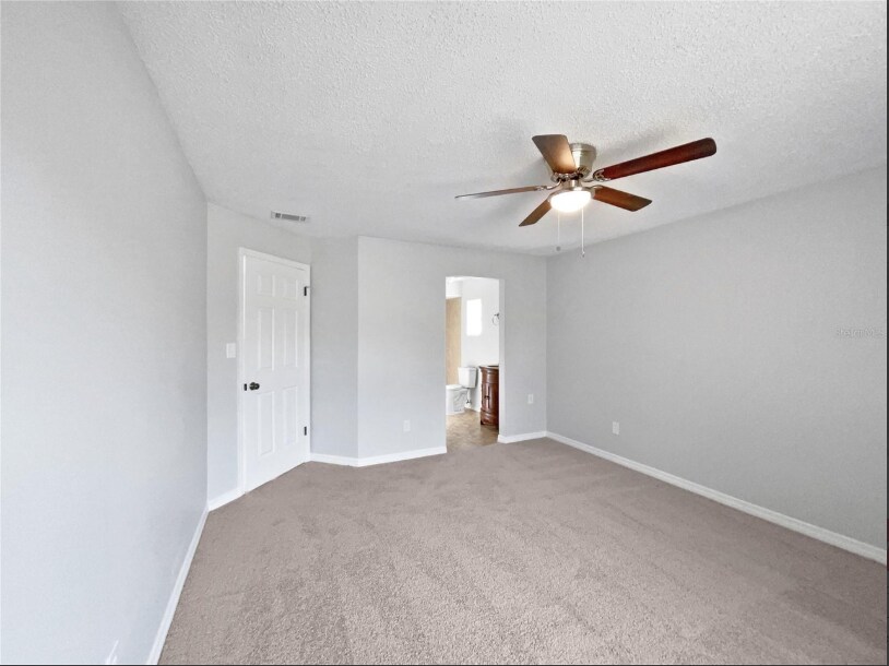 Building Photo - 831 Haulover Dr