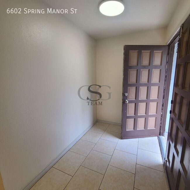 Building Photo - 6602 Spring Manor St