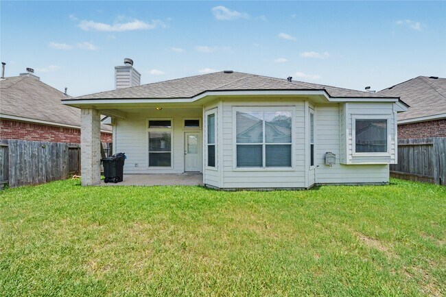 Building Photo - 10035 Arcadian Spgs Ln