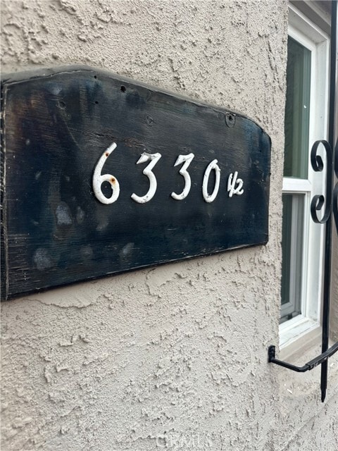 Building Photo - 6330 Franklin Ave