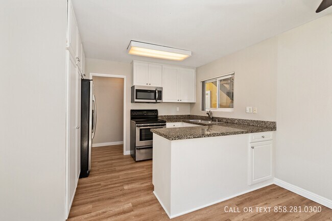 Building Photo - 17105 W Bernardo Dr