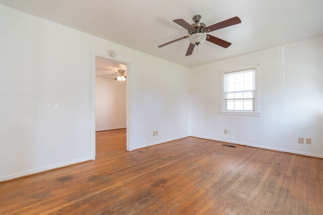 Building Photo - 29 Fiske St