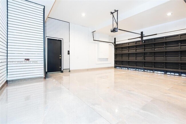 Building Photo - 19250 SW 30th St