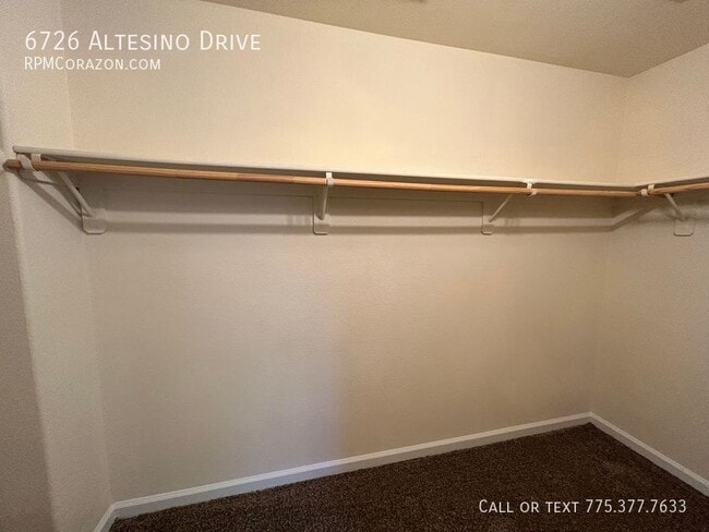 Building Photo - 6726 Altesino Dr