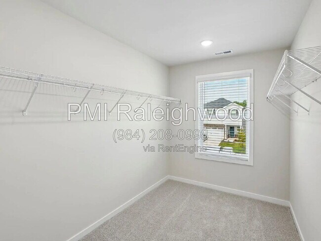 Building Photo - 5124 Cardinal Rdg Wy