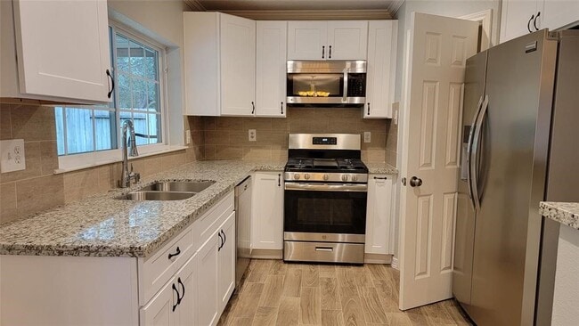 Building Photo - 9630 E Savile Cir