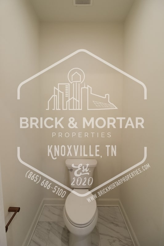 Building Photo - 1416 Myart Ln