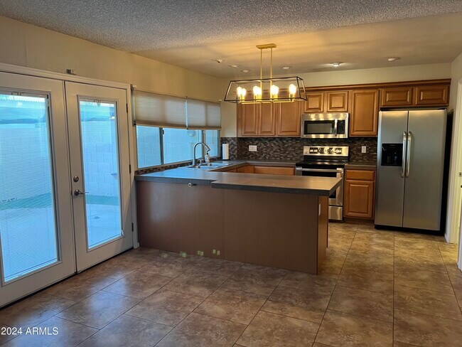 Primary Photo - 8381 E Indian School Rd