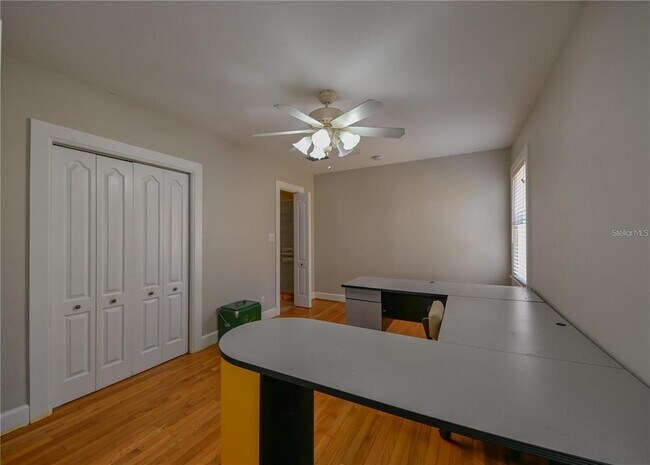 Building Photo - 3035 Granville Ct N