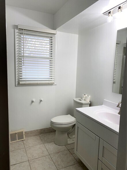 Bath - 3600 S 92nd St