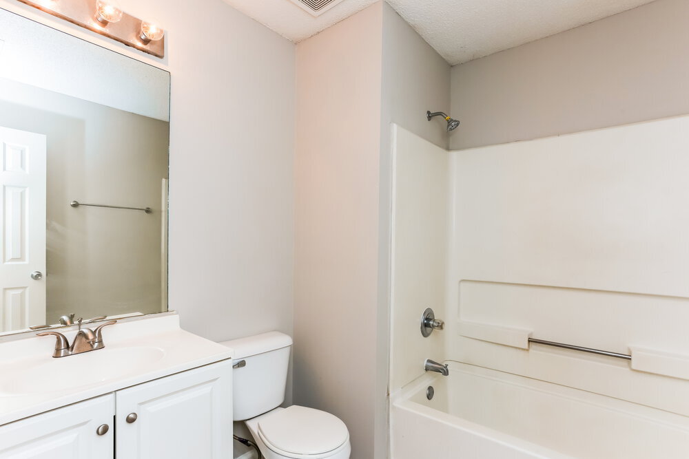 Building Photo - 3610 Salem Hills Dr