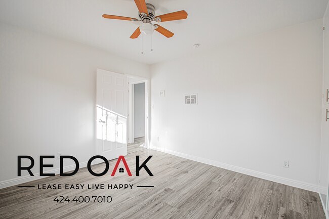 Building Photo - 1088 W 39th St