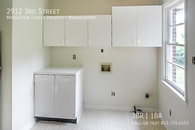 Building Photo - 2912 Third St