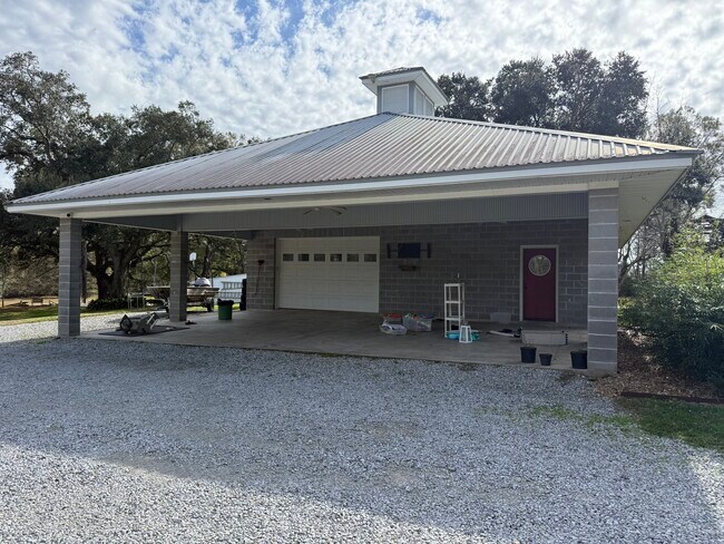 Building Photo - 6916 Danielle Rd