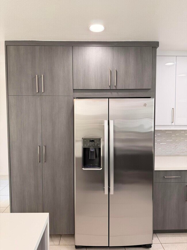 Building Photo - 51905 Avenida Velasco