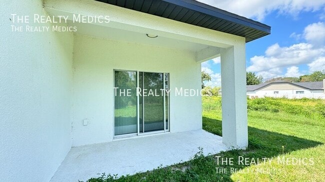 Building Photo - 56 Cordona Dr