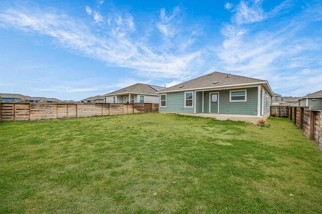 Building Photo - 180 Madrid