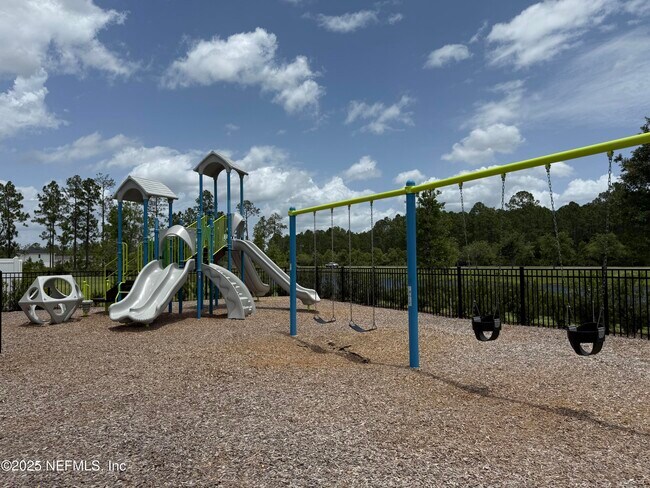 Building Photo - 183 Little Bear Run