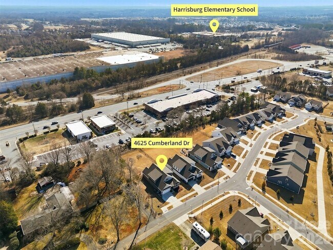 Building Photo - 6425 Cumberland Dr