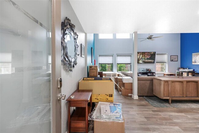 Building Photo - 28831 S Diamondhead