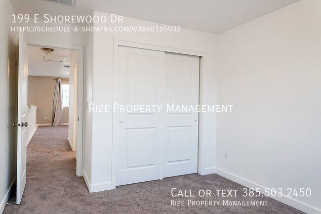 Building Photo - 199 E Shorewood Dr