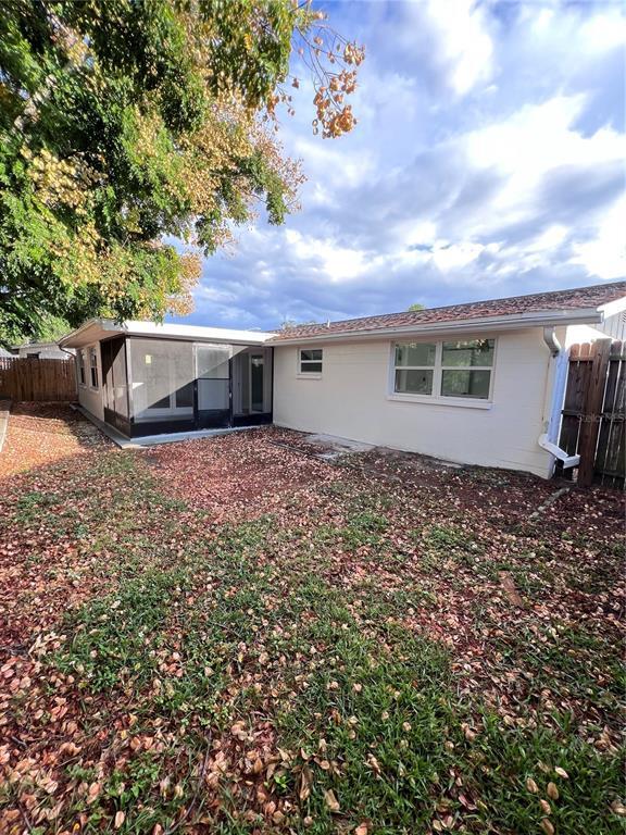 Building Photo - 5703 Andrea Dr