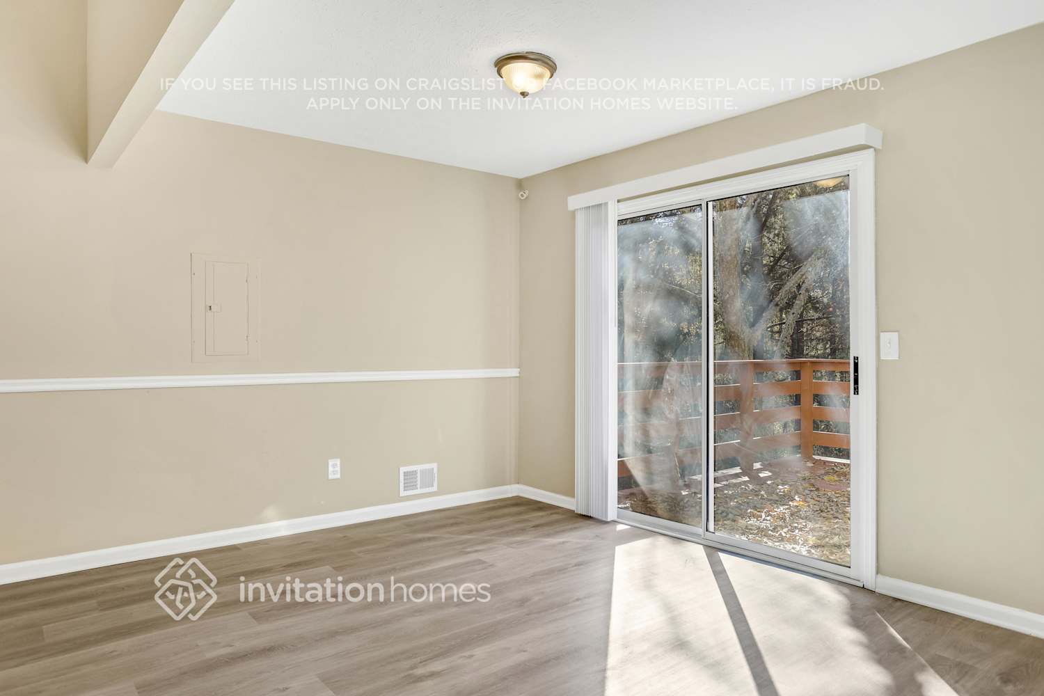 Building Photo - 2991 Brooks Dr