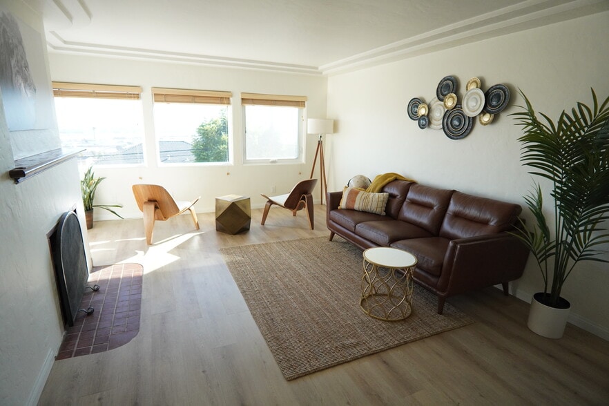 Building Photo - 1814 Linwood St