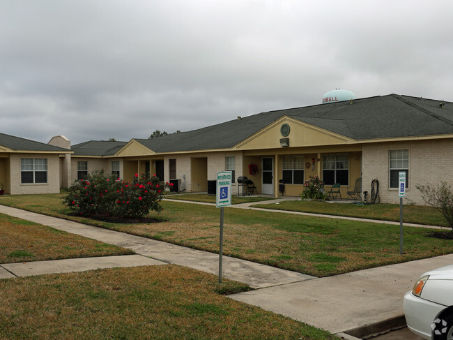 Building Photo - Village Apartments