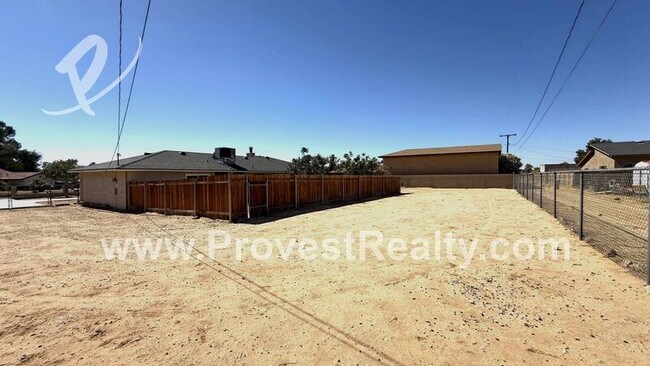 Building Photo - 12591 Snapping Turtle Rd