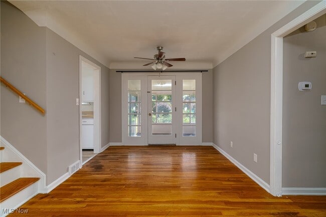 Building Photo - 4880 Anderson Rd