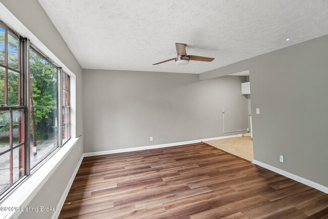 Building Photo - 1219 S 6th St