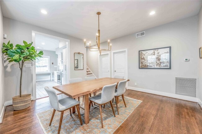 Building Photo - 808 Woodrow St