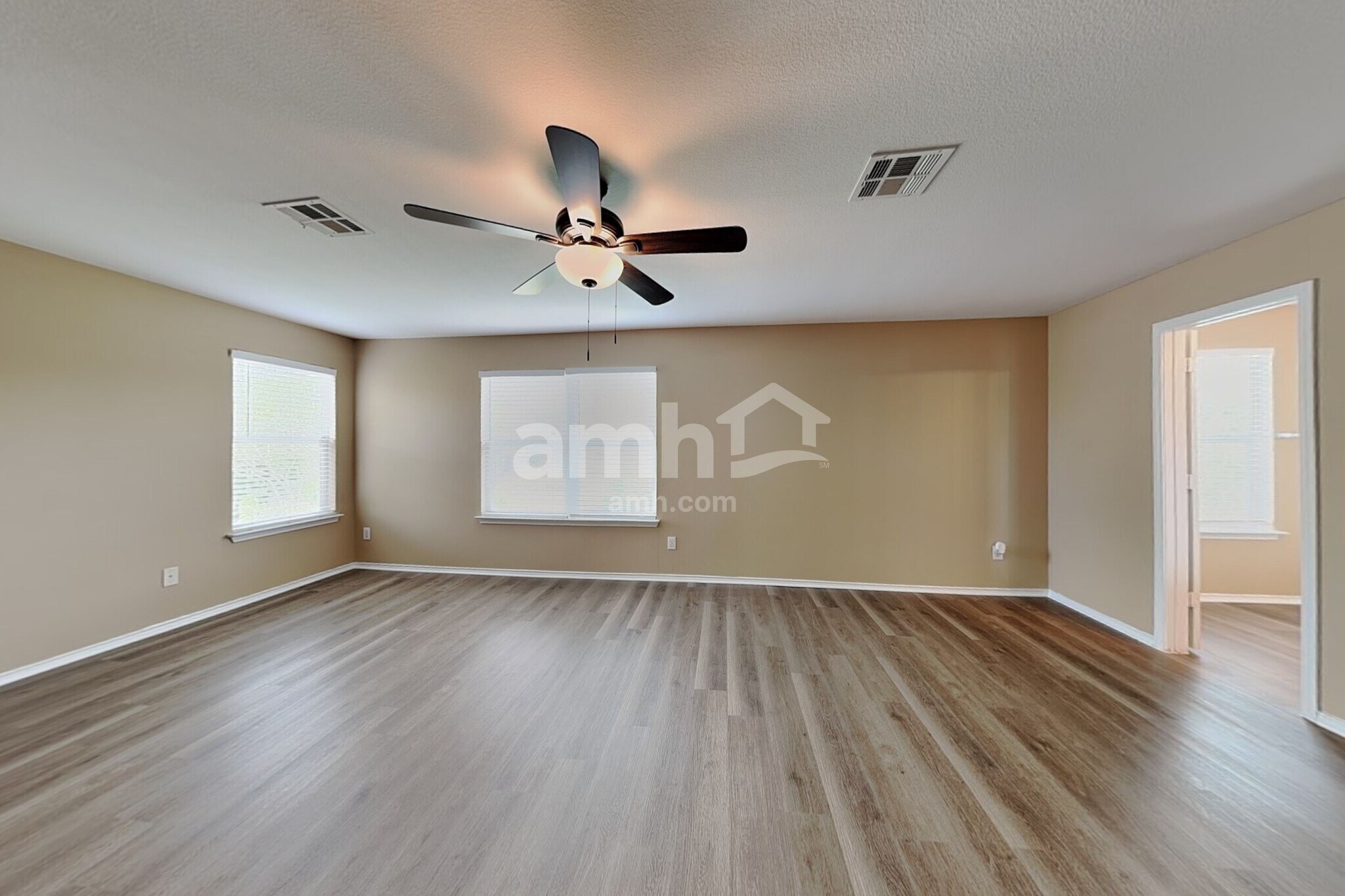 Building Photo - 5337 Mathra Dr