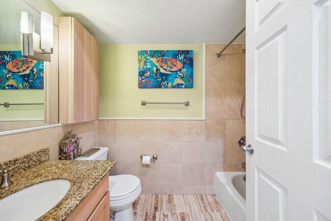 Building Photo - 331 Jefferson St